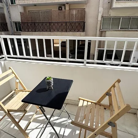 Majestic Seaside Finikoudes لارنكا